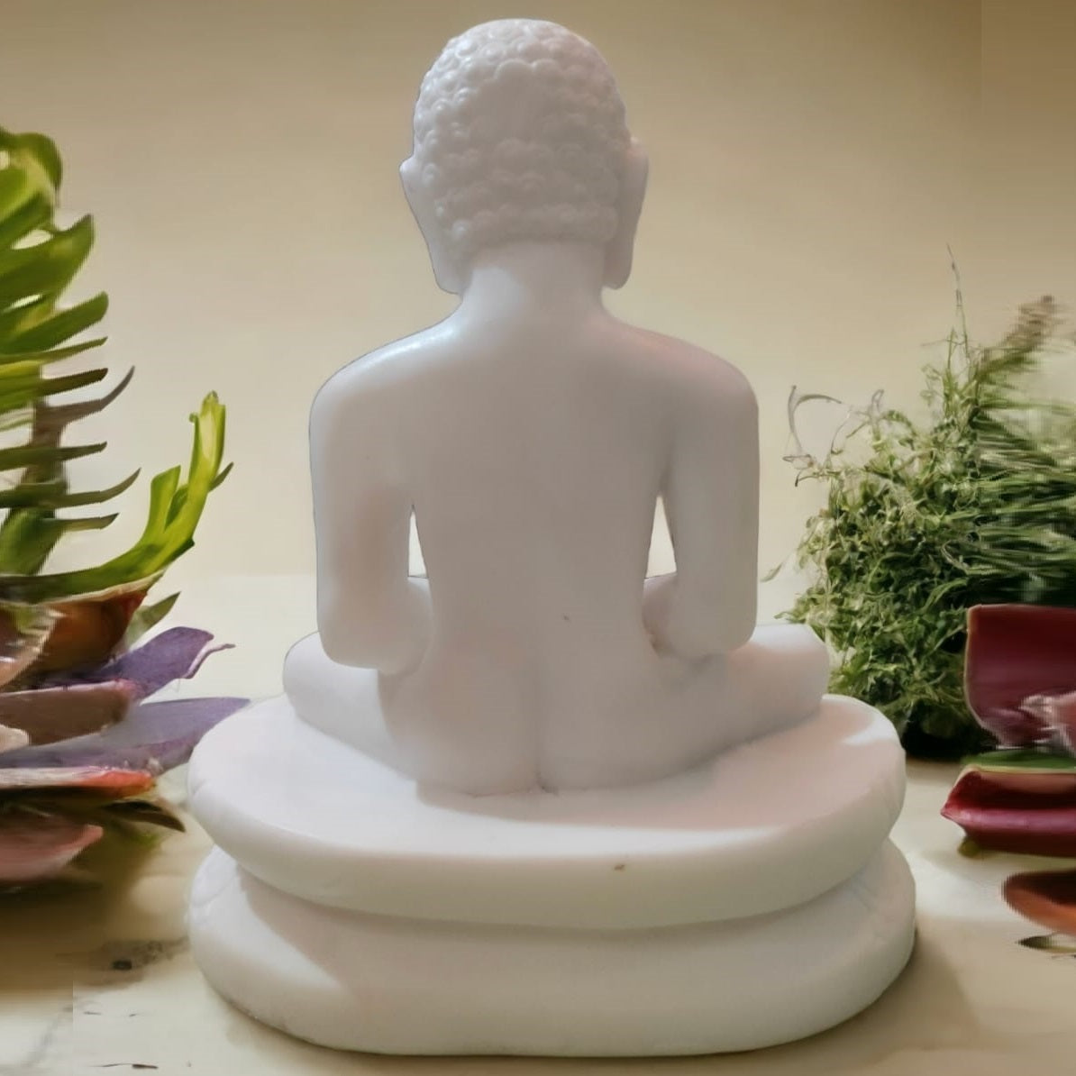 White Marble Finish Mahaveer Bhagwan Resin Statue | EnamorarDecor