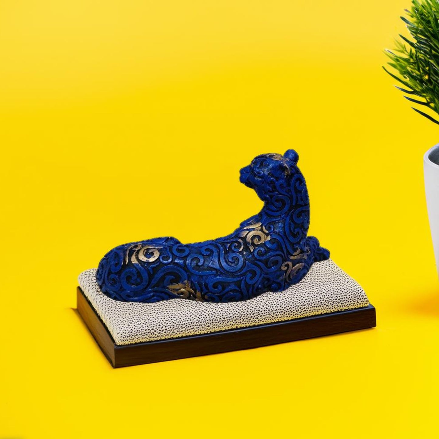 Antique Blue Panther Lying Royalty Sculpture | EnamorarDecor