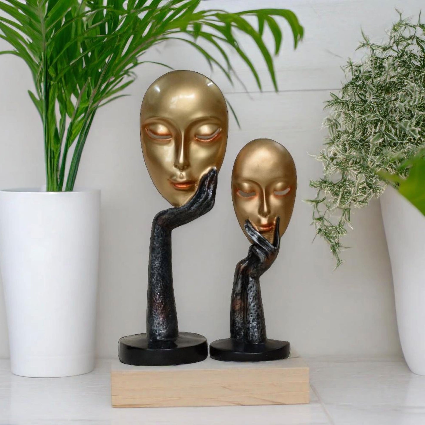 2 Lady Face Mask In Hand Sculpture (Antique) | EnamorarDecor