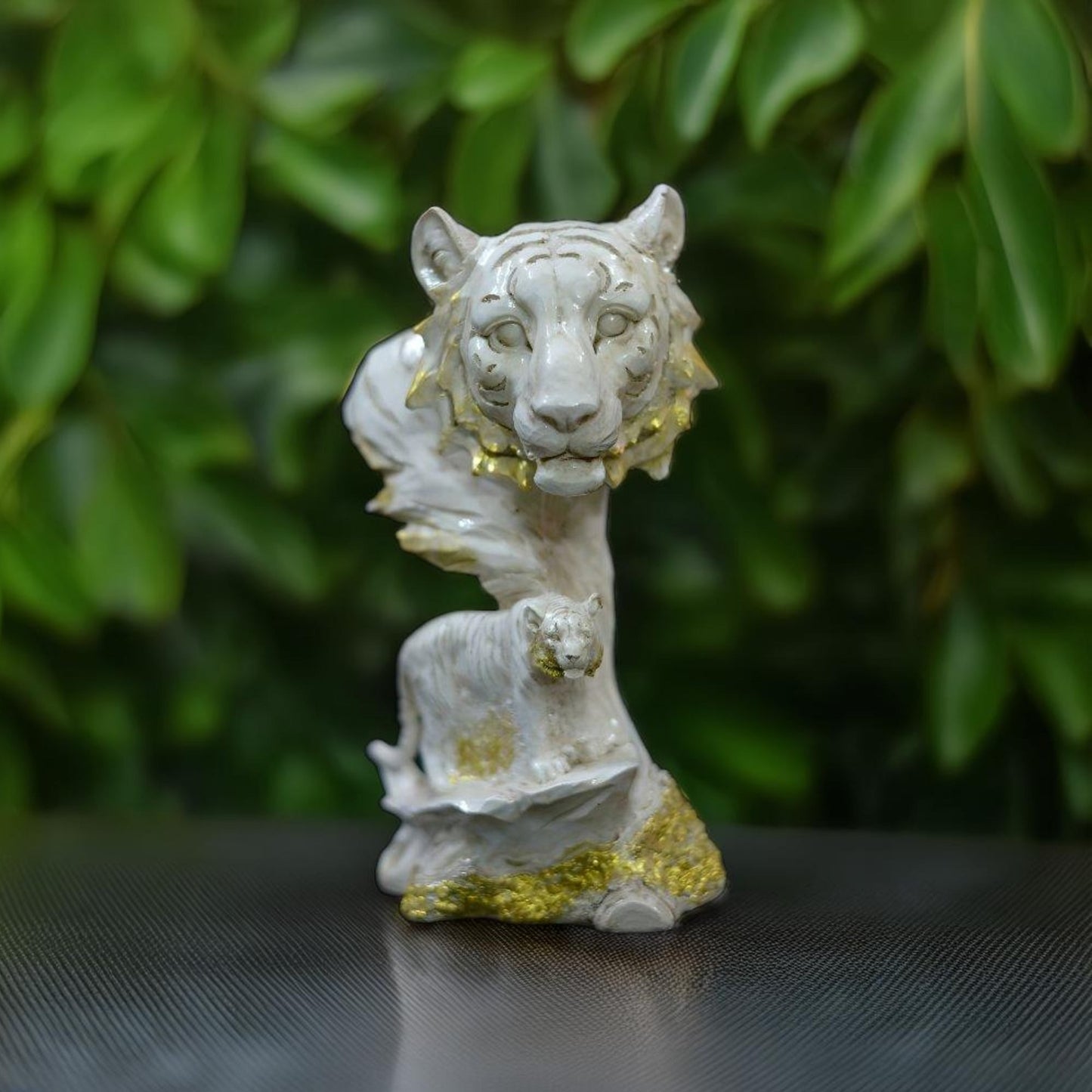 Tiger Face With Standing Tiger Sculpture (White) | EnamorarDecor