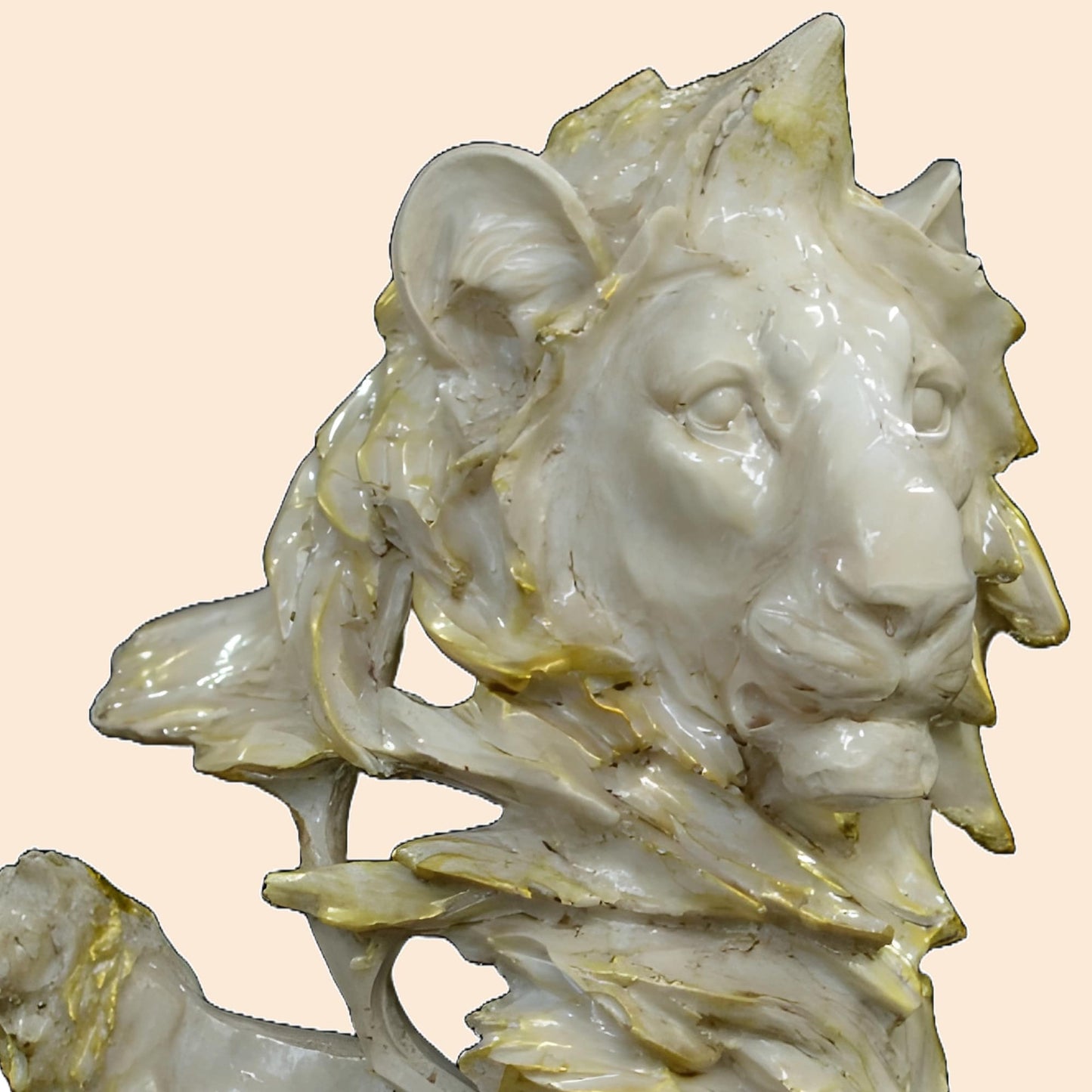 Lion Face With Standing Lion Sculpture (White) | EnamorarDecor