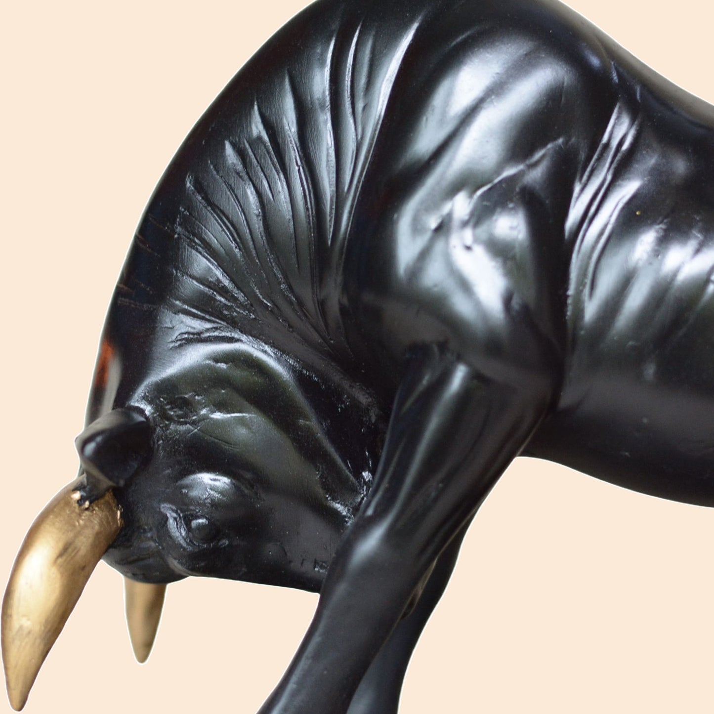 Black Bull Antique Sculpture (Black) | EnamorarDecor