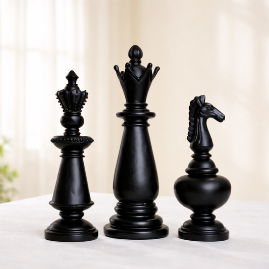 Luxury Black Chess Pieces King, Queen & Knight | EnamorarDecor
