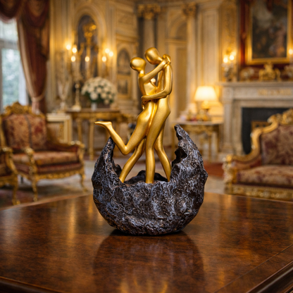 Luxury Golden & Black Moon Couple Sculpture | EnamorarDecor