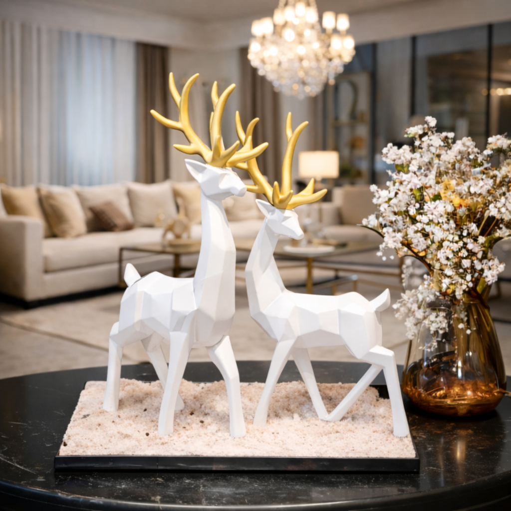 Luxury White Reindeer Set Showpiece | EnamorarDecor