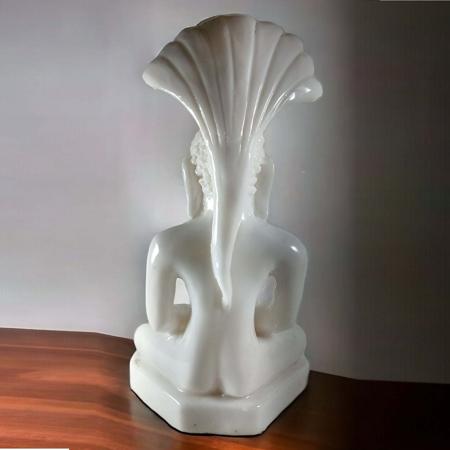 White Marble Finish Parshwanath Bhagwan Resin Statue | EnamorarDecor