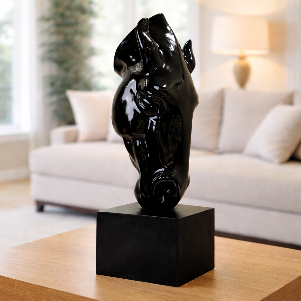 Luxury Black Horse Head Accent Decor | EnamorarDecor