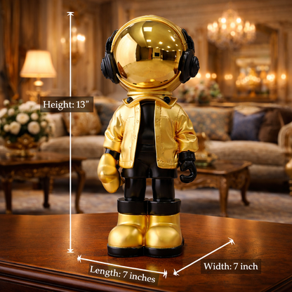 Luxury Golden Astronaut Decor Figurine | EnamorarDecor