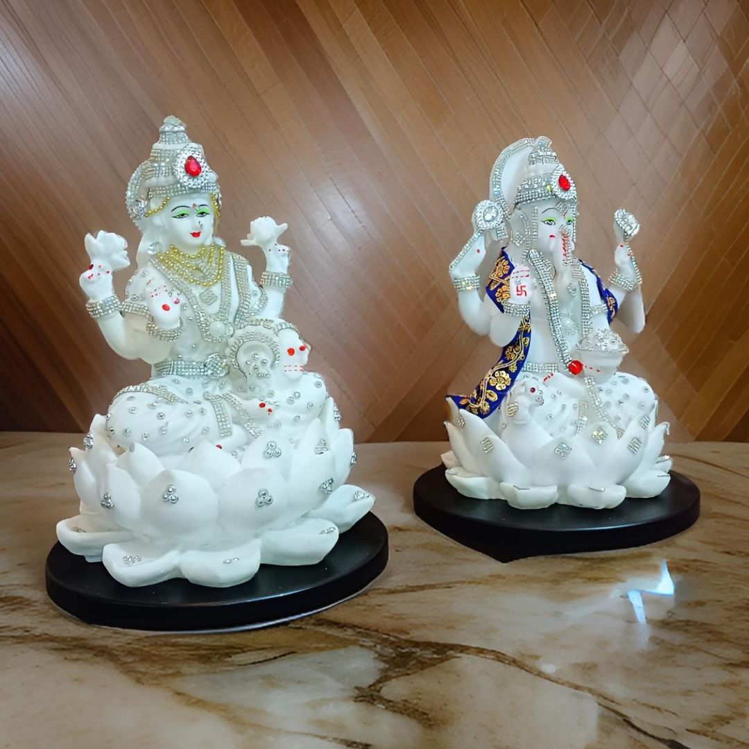 Antique White Marble Laxmi Ganesh on Kamal Idol | EnamorarDecor