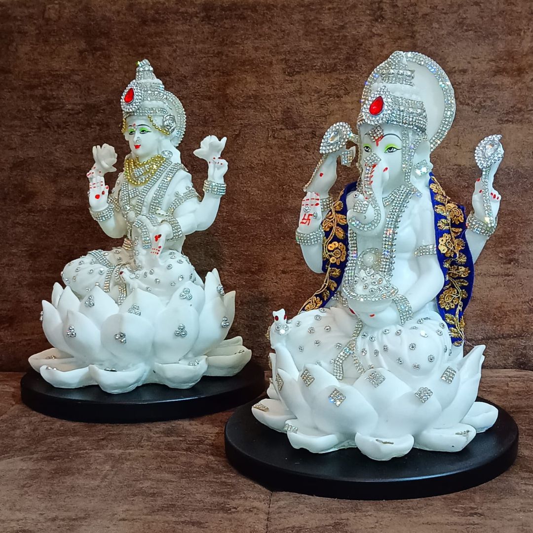 Antique White Marble Laxmi Ganesh on Kamal Idol | EnamorarDecor